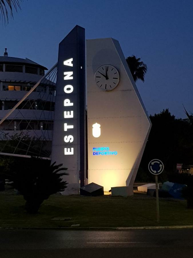 Puerto Estepona Eksteriør billede
